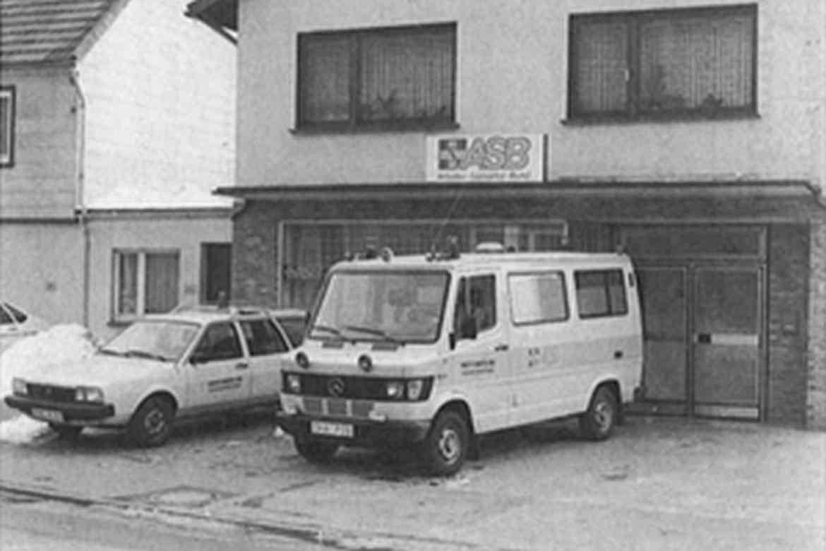 1980 Rettungswache in Scharzfeld.jpg
