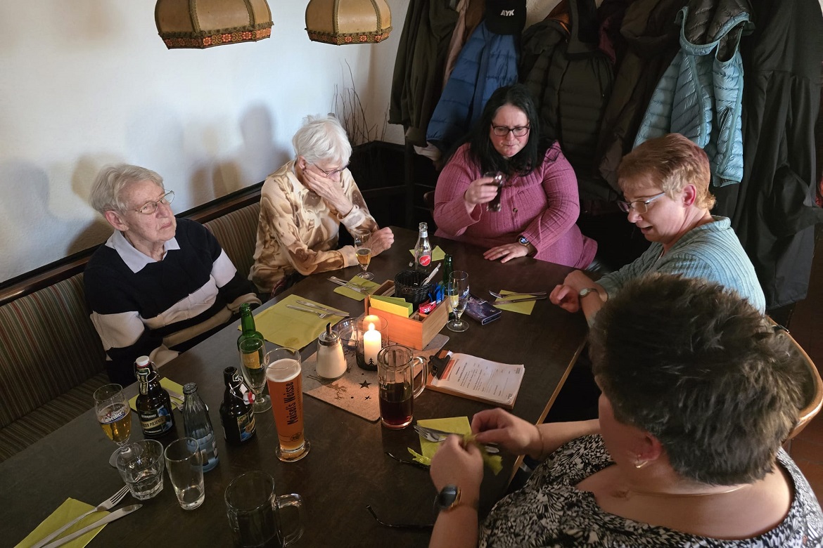 Abendliche Wildtierfütterung Barbis10.JPG