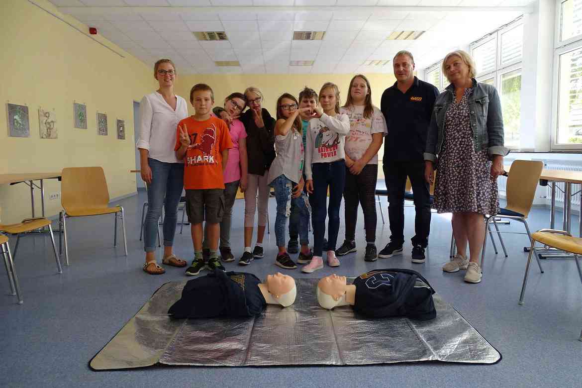 Erich-Kästner-Schule fit in Erster-Hilfe