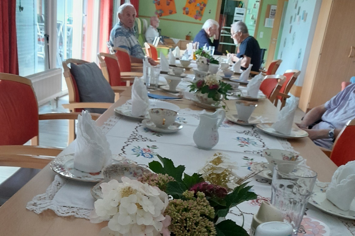 Kaffeetrinken2.jpg